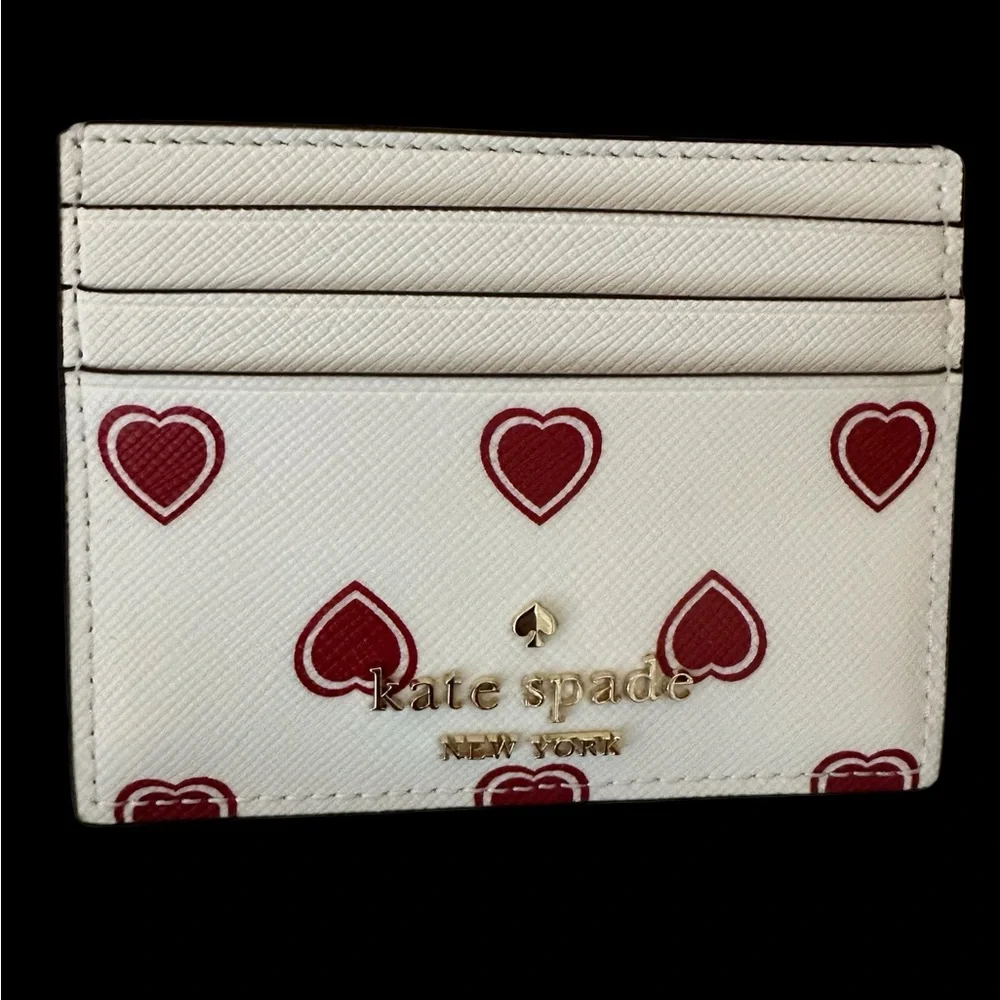 Kate Spade Madison Heartfelt Geo Cream & Red  Card Holder New in Gift Box